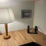 Cosy Montparnasse Boudoir Near Luxembourg Gardens