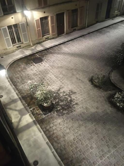 Cosy Montparnasse Boudoir Near Luxembourg Gardens